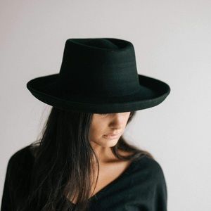 Gigi Pip Ginger gambler hat